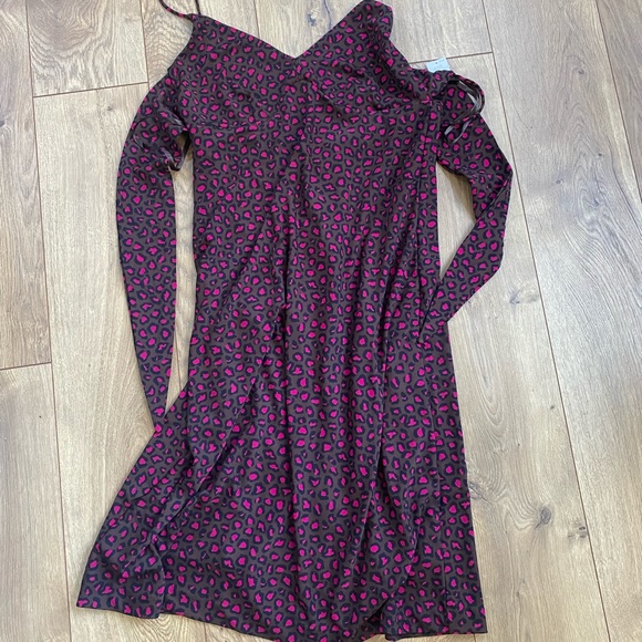 🍁Falling into you 🍁 mid dress - Picture 4 of 6